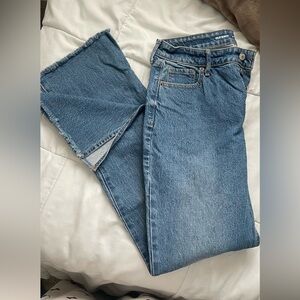 Old Navy Women's Flare Jeans in Classic Blue